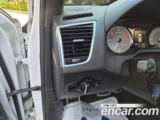 Audi SQ5 3.0 TDI Quattro 8R 2014 — фото 13
