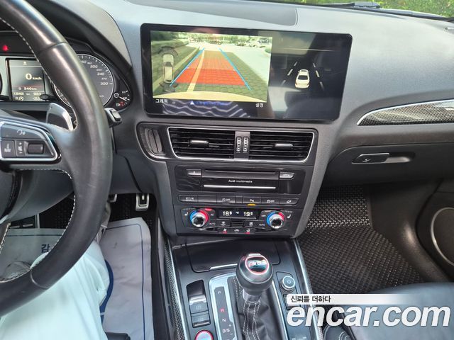Audi SQ5 3.0 TDI Quattro 8R 2014 — фото 16