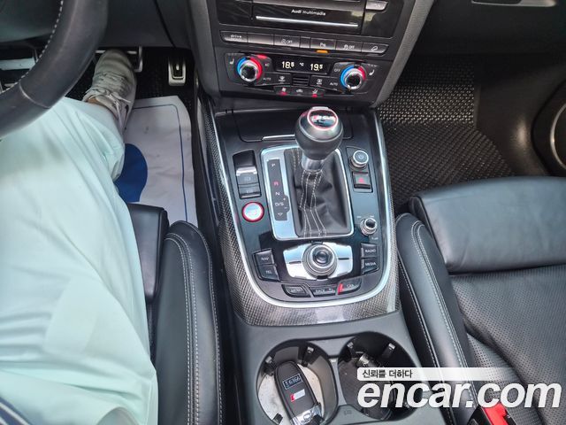 Audi SQ5 3.0 TDI Quattro 8R 2014 — фото 17