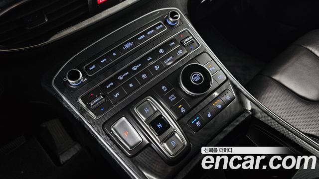 Hyundai Santa Fe Diesel 2.2 2WD Prestige 2021 — фото 9