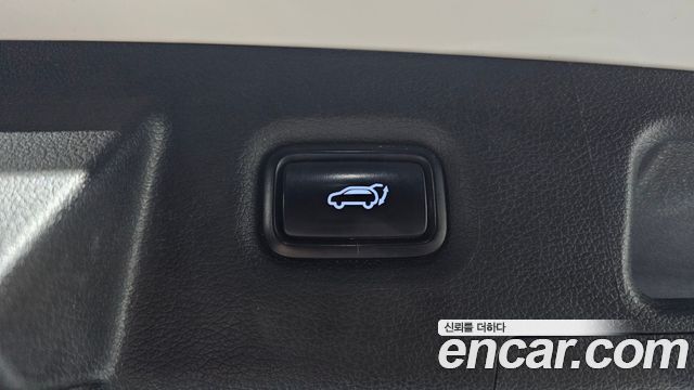 Hyundai Santa Fe Diesel 2.2 2WD Prestige 2021 — фото 17
