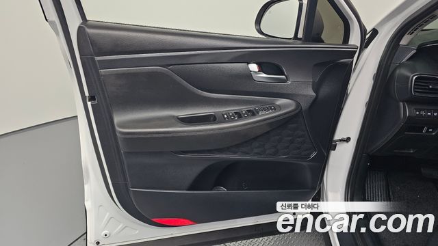 Hyundai Santa Fe Diesel 2.2 2WD Prestige 2021 — фото 24