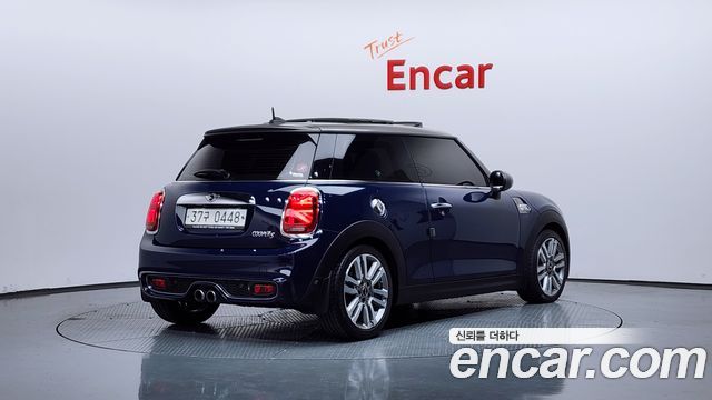 MINI Cooper S Seven Edition 3rd 2017 — фото 2