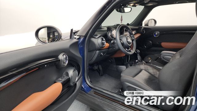 MINI Cooper S Seven Edition 3rd 2017 — фото 10