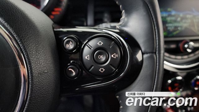 MINI Cooper S Seven Edition 3rd 2017 — фото 16