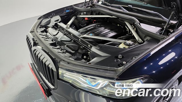 BMW X7 (G07) xDrive 30d M Sport First Edition 2019 — фото 6