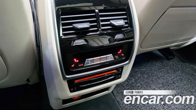 BMW X7 (G07) xDrive 30d M Sport First Edition 2019 — фото 17