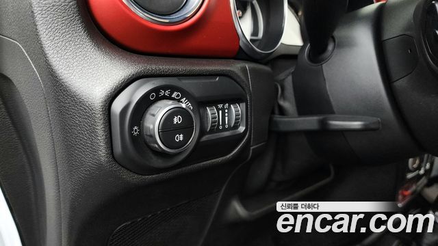 Jeep Wrangler (JL) 2.0 Rubicon 2Door 2019 — фото 18