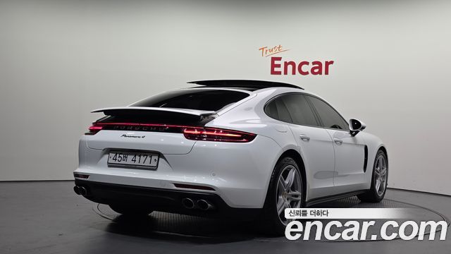 Porsche Panamera (971) 3.0 AWD 2019 — фото 2