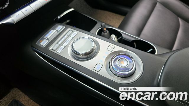 Genesis GV70 2.5T Gasoline 2WD 2024 — фото 9