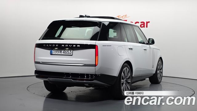 Land Rover Range Rover (V) P550E AB 2025 — фото 2