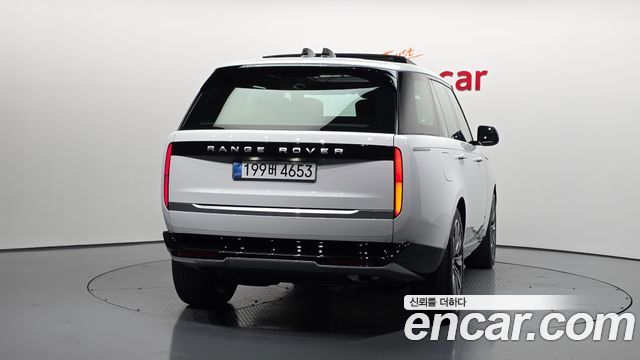 Land Rover Range Rover (V) P550E AB 2025 — фото 4