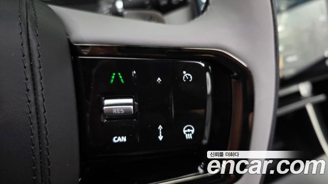 Land Rover Range Rover Velar 2.0 P400E Dynamic SE 2026 — фото 18