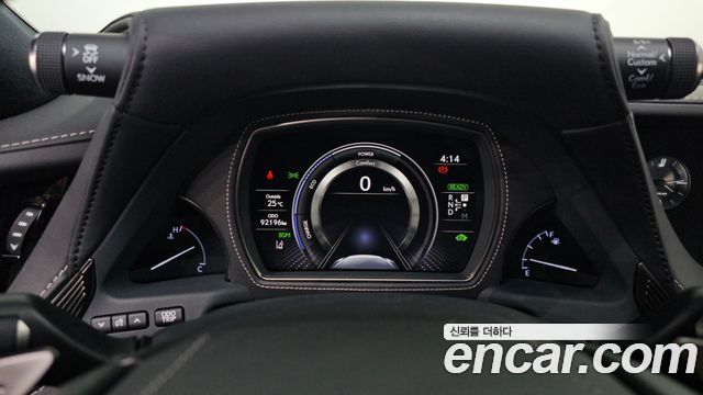 Lexus LS500h (V) 3.5 Platinum AWD 2018 — фото 8