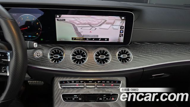 Mercedes-Benz E-Class (W213) E450 4MATIC Cabriolet 2022 — фото 19