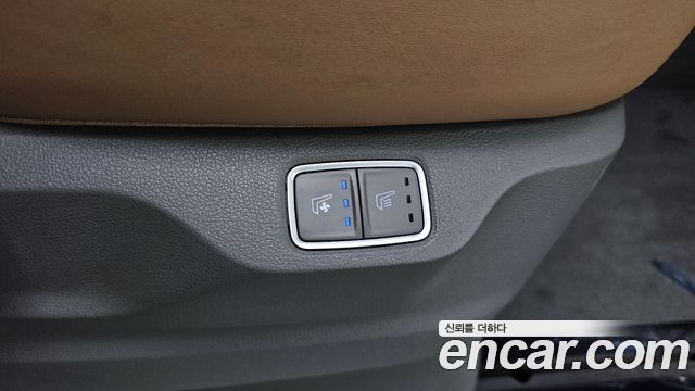 Hyundai Staria Lounge 9-Seater Inspiration 2022 — фото 18
