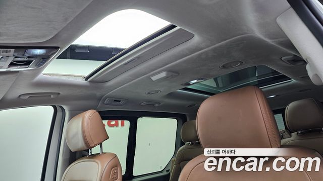 Hyundai Staria Lounge 9-Seater Inspiration 2022 — фото 19