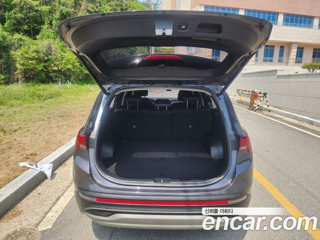 Hyundai Santa Fe Diesel 2.2 2WD Prestige 2021 — фото 9