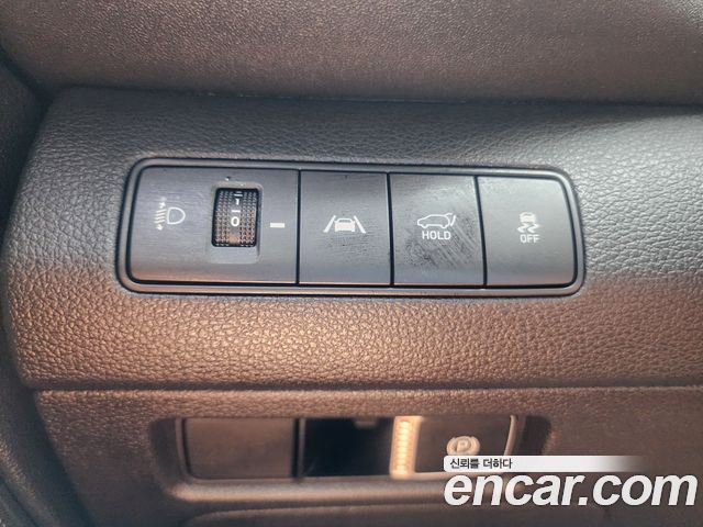 Hyundai Santa Fe Diesel 2.2 2WD Prestige 2021 — фото 22