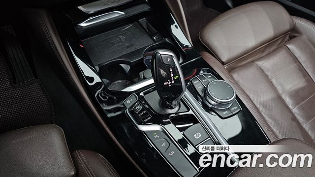 BMW X4 (G02) xDrive20i xLine 2021 — фото 9