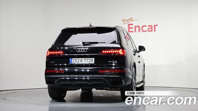 Audi Q7 (4M) 55 TFSI Quattro Premium 2023 — фото 4