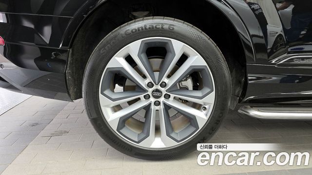 Audi Q7 (4M) 55 TFSI Quattro Premium 2023 — фото 5