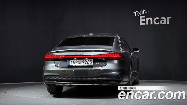 Audi A7 (4K) 55 TFSI Quattro Premium 2024 — фото 4