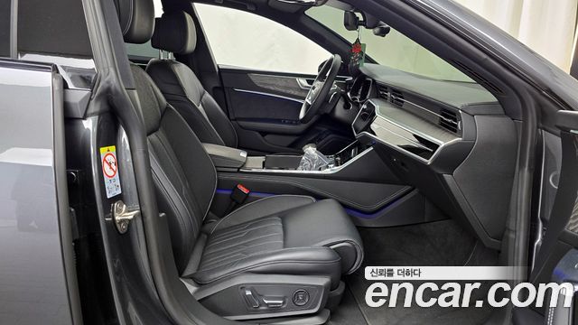 Audi A7 (4K) 55 TFSI Quattro Premium 2024 — фото 11