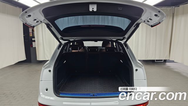 Audi Q5 (FY) 50 TDI Quattro Premium 2020 — фото 18
