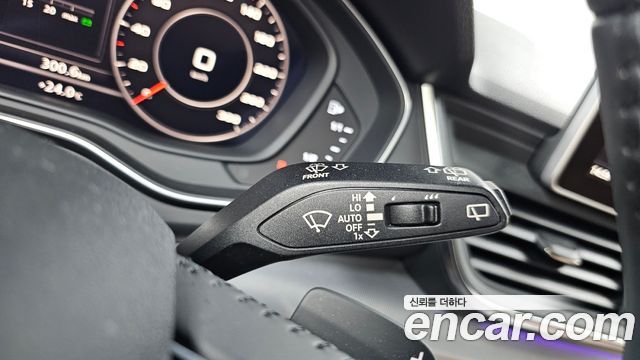 Audi Q5 (FY) 50 TDI Quattro Premium 2020 — фото 27