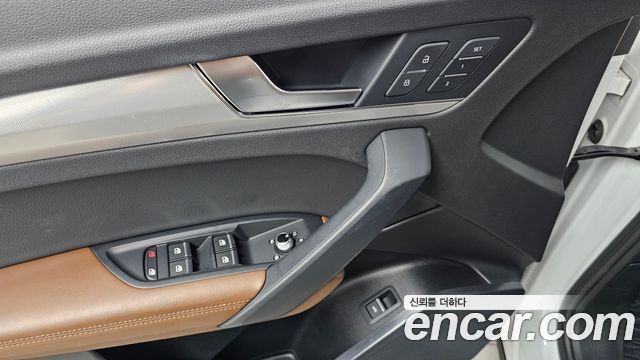 Audi Q5 (FY) 50 TDI Quattro Premium 2020 — фото 28