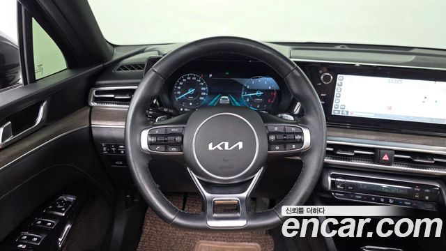 Kia K5 (III) 1.6 Turbo Noblesse 2022 — фото 17