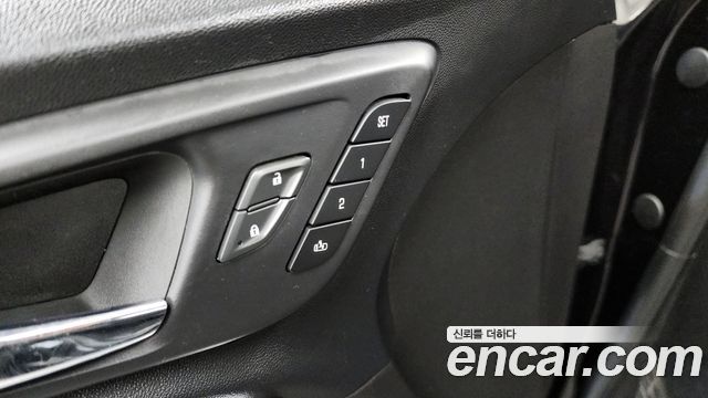 Chevrolet Malibu 2.0 Turbo LT Special 2019 — фото 28