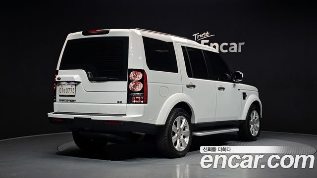 Land Rover Discovery 4 3.0 SDV6 SE 2016 — фото 2