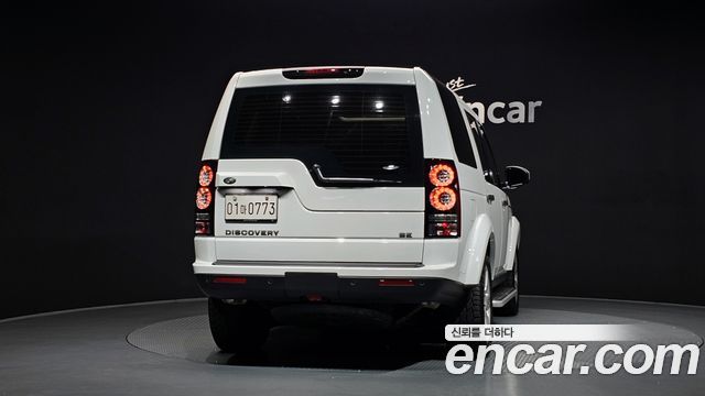 Land Rover Discovery 4 3.0 SDV6 SE 2016 — фото 4