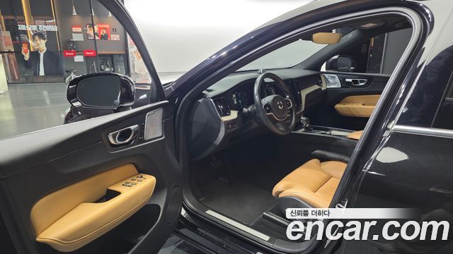 Volvo XC60 (II) D5 Inscription 2018 — фото 10