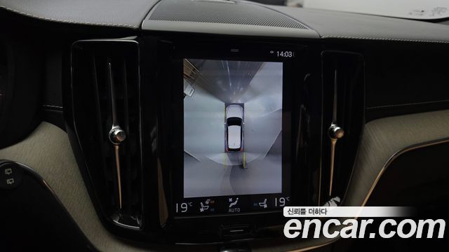 Volvo XC60 (II) D5 Inscription 2018 — фото 14