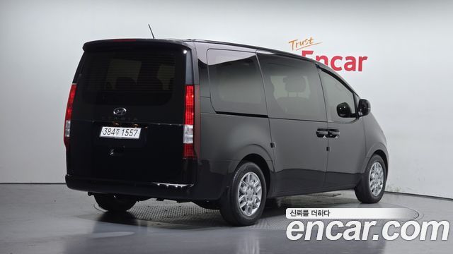 Hyundai Staria 4WD Tourer 9-Seater Modern 2022 — фото 2
