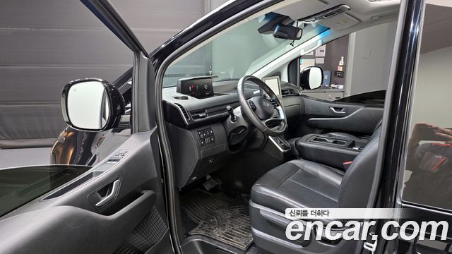 Hyundai Staria 4WD Tourer 9-Seater Modern 2022 — фото 10