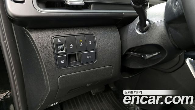 Hyundai Staria 4WD Tourer 9-Seater Modern 2022 — фото 15