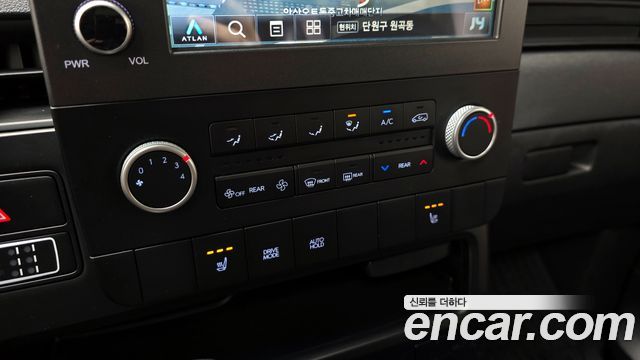 Hyundai Staria 4WD Tourer 9-Seater Modern 2022 — фото 18