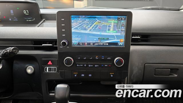 Hyundai Staria 4WD Tourer 9-Seater Modern 2022 — фото 19