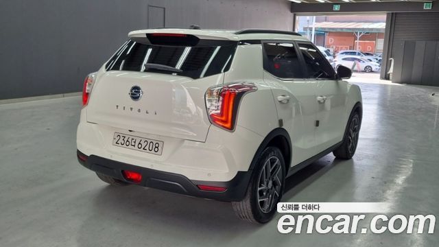 KG Mobility (SsangYong) Very New Tivoli Gasoline 1.5 2WD V3 2022 — фото 2