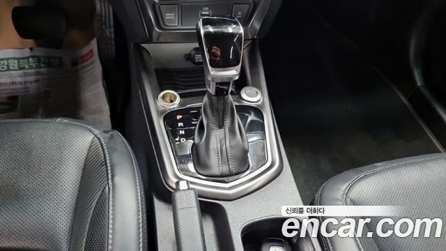 KG Mobility (SsangYong) Very New Tivoli Gasoline 1.5 2WD V3 2022 — фото 9