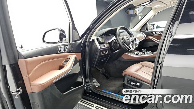 BMW X5 (G05) xDrive 40i xLine 2023 — фото 10