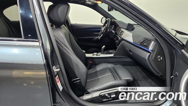BMW 3 Series (F30) 320i M Sport 2016 — фото 11