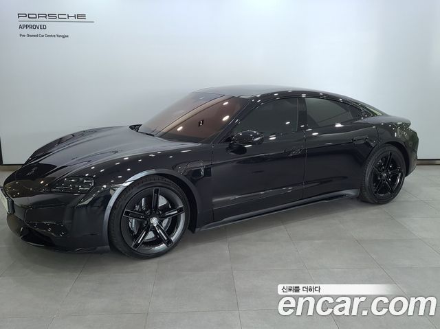 Porsche Taycan Turbo S