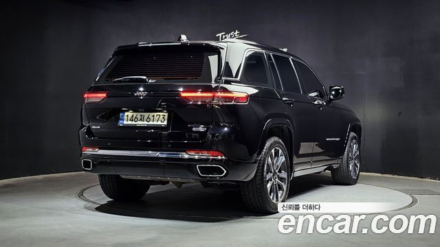 Jeep Grand Cherokee (WL) 3.6 Overland 2023 — фото 2