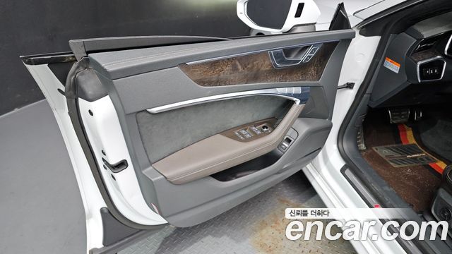 Audi A7 (4K) 50 TDI Quattrp Premium 2020 — фото 24