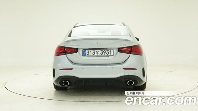 Mercedes-Benz A-Class (W177) AMG A35 4MATIC Sedan 2025 — фото 4